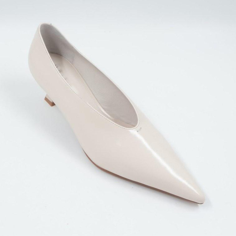 Super Pointy Toe Perspex Heeled Pump