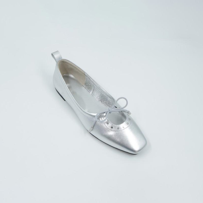 Ballet Flats Distressed Silver
