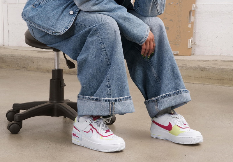 Can Women Wear Men's Nike Shoes?