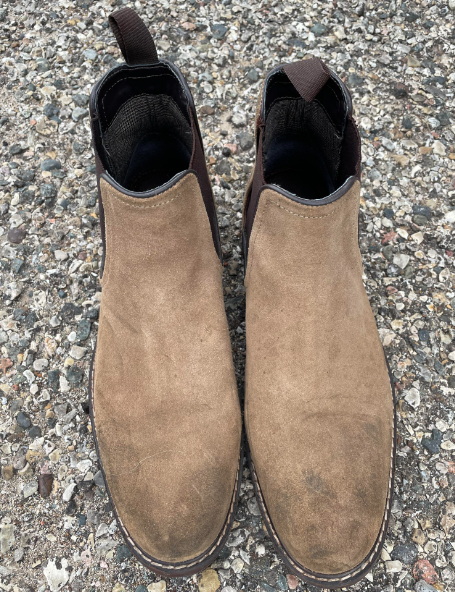 Clean Chelsea Boots_3