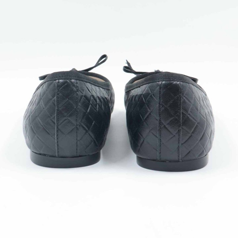 Tie Details Metal Trim Loafer