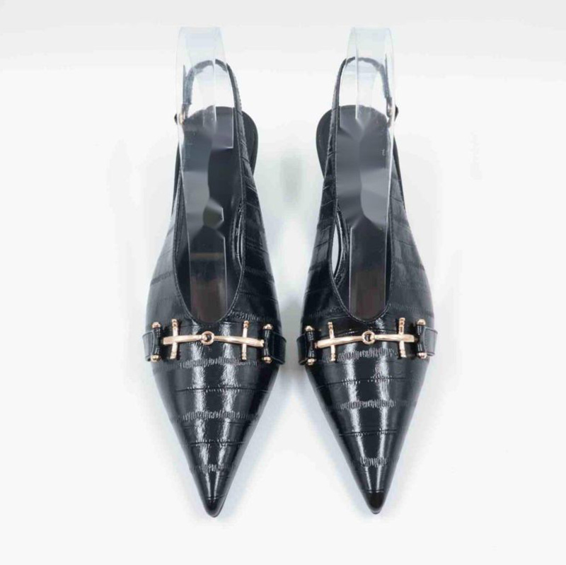 Pointed Toe Sling Back Kitten Heel