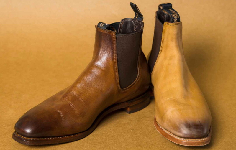 How To Wear Chelsea Boots Casually?