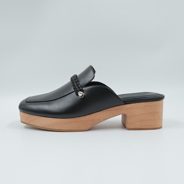 Black Leather Clogs Womens