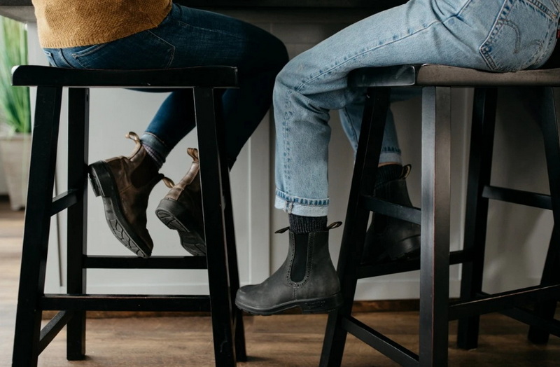 How To Wear Chelsea Boots with Trousers?