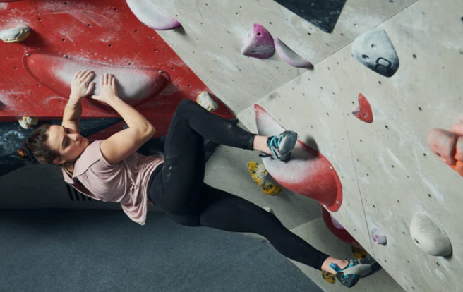 Women Fit into Mens Climbing Shoes_3