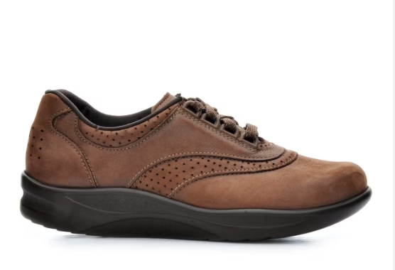 Does Macy's Sell Sas Shoes for Women?