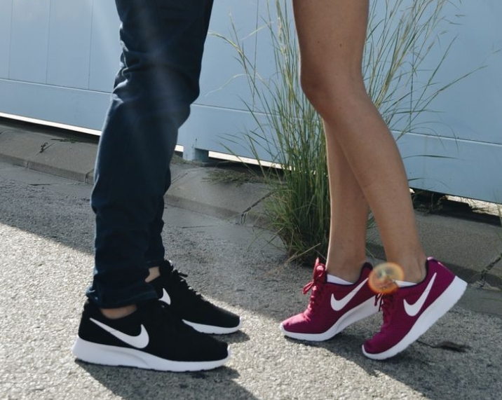 Can Women Wear Nike Men's Shoes?
