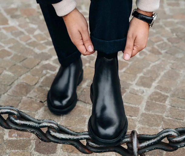 How To Style Chunky Chelsea Boots Men?