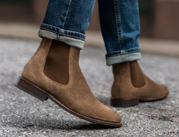 What Goes Well with Chelsea Boots?