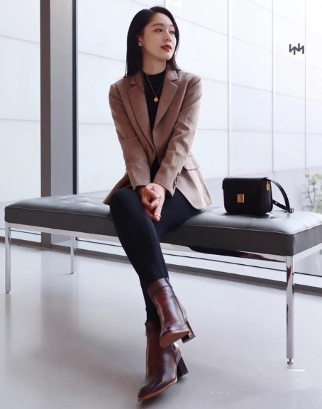 Brown Shoes_1