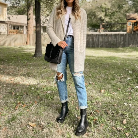 What To Wear Chelsea Boots With?