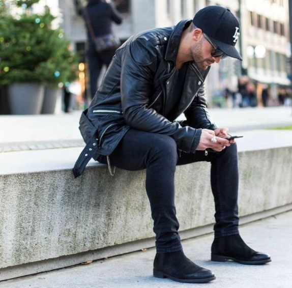 How To Wear Black Leather Chelsea Boots?