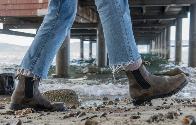 What Stores Sell Chelsea Boots?