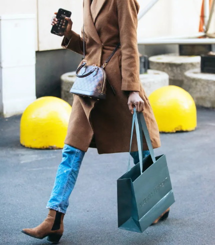 Brown Chelsea Boots Women_1