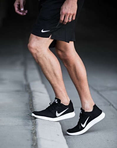 Can Women Fit into Men&rsquo;s Nike Sneakers