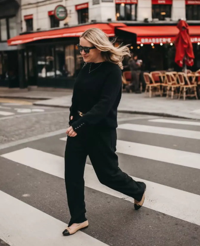 Light Colors Women Trousers with Black Shoes_1