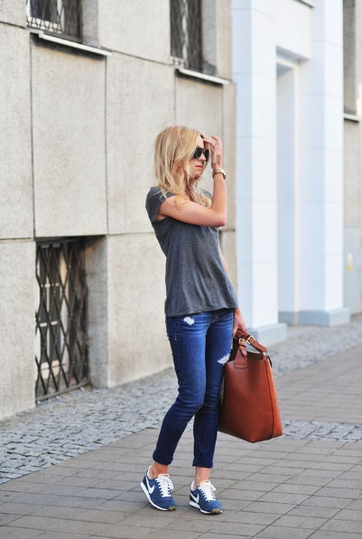Gym Shoes with Jeans_1