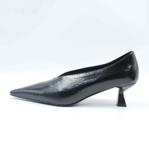 Wax Leather Slip on Heeled Court Shoe