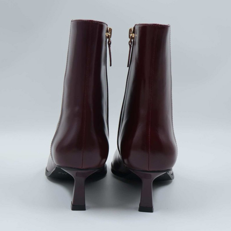 Anika Boots Black Stella