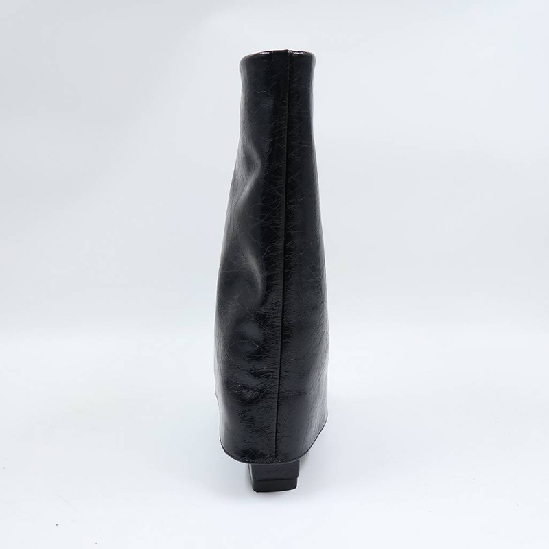 2027 Leather Wedge Boots