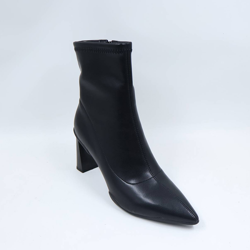 Leather Block Mid-heel