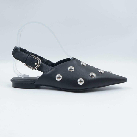 Hardware Pointed Toe Court Shoes