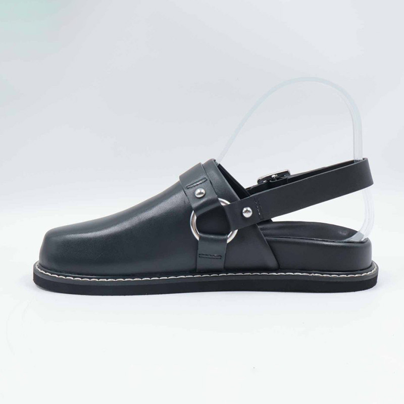 Harness Design Block Clogs